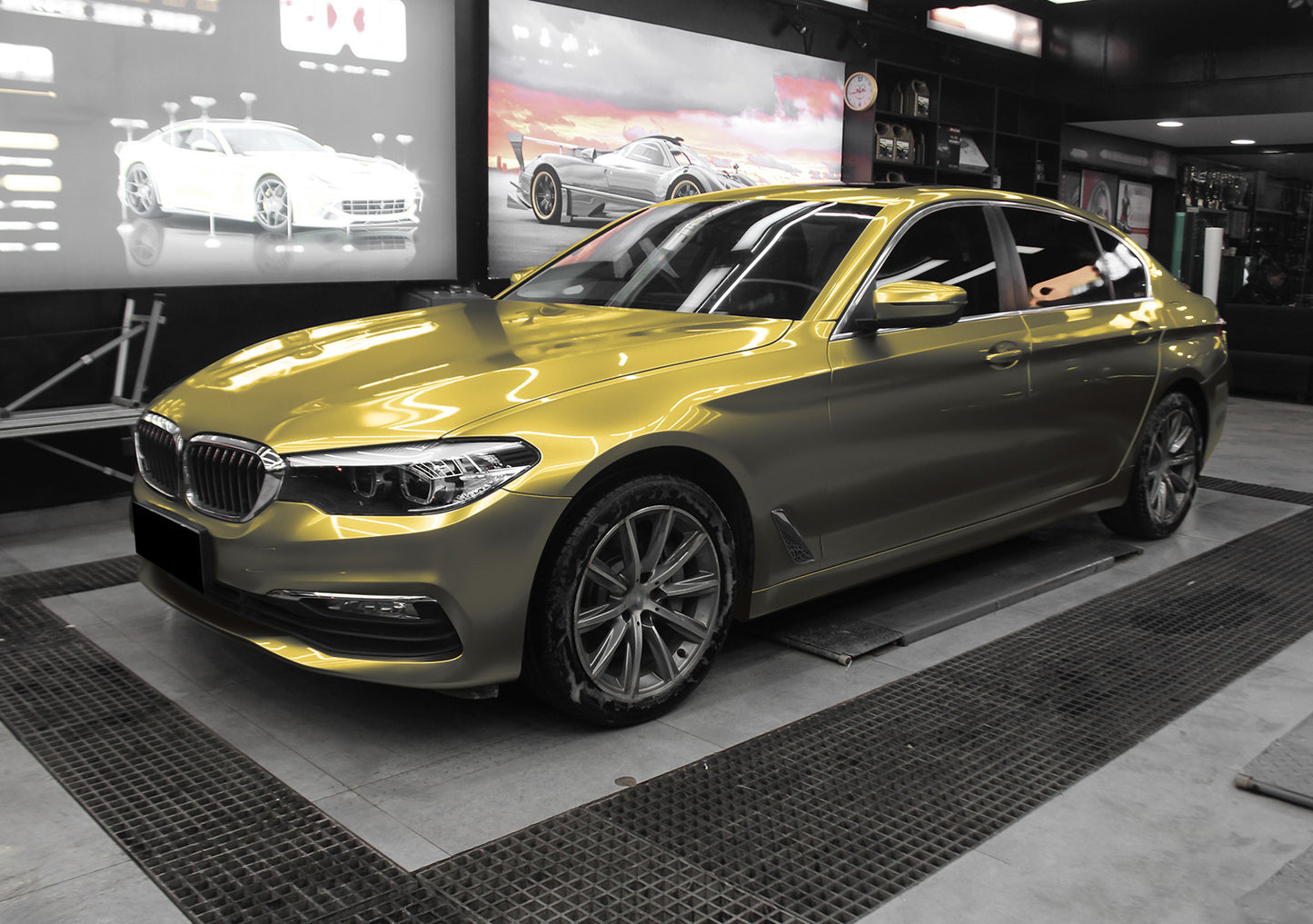 Super Gloss Metallic Bond Gold Vinyl Wrap