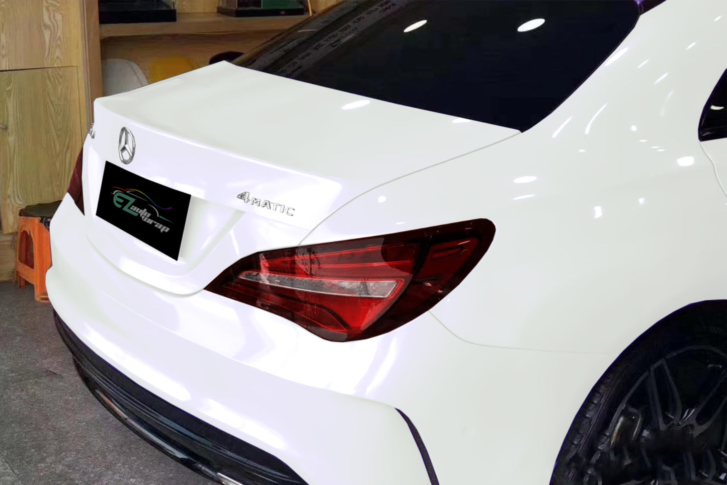 Gloss Pearl White to Purple Vinyl Wrap