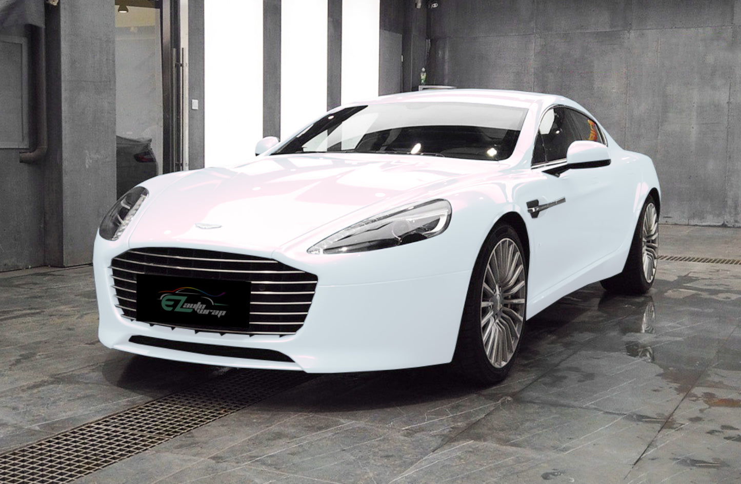 Gloss Pearl White to Red Vinyl Wrap