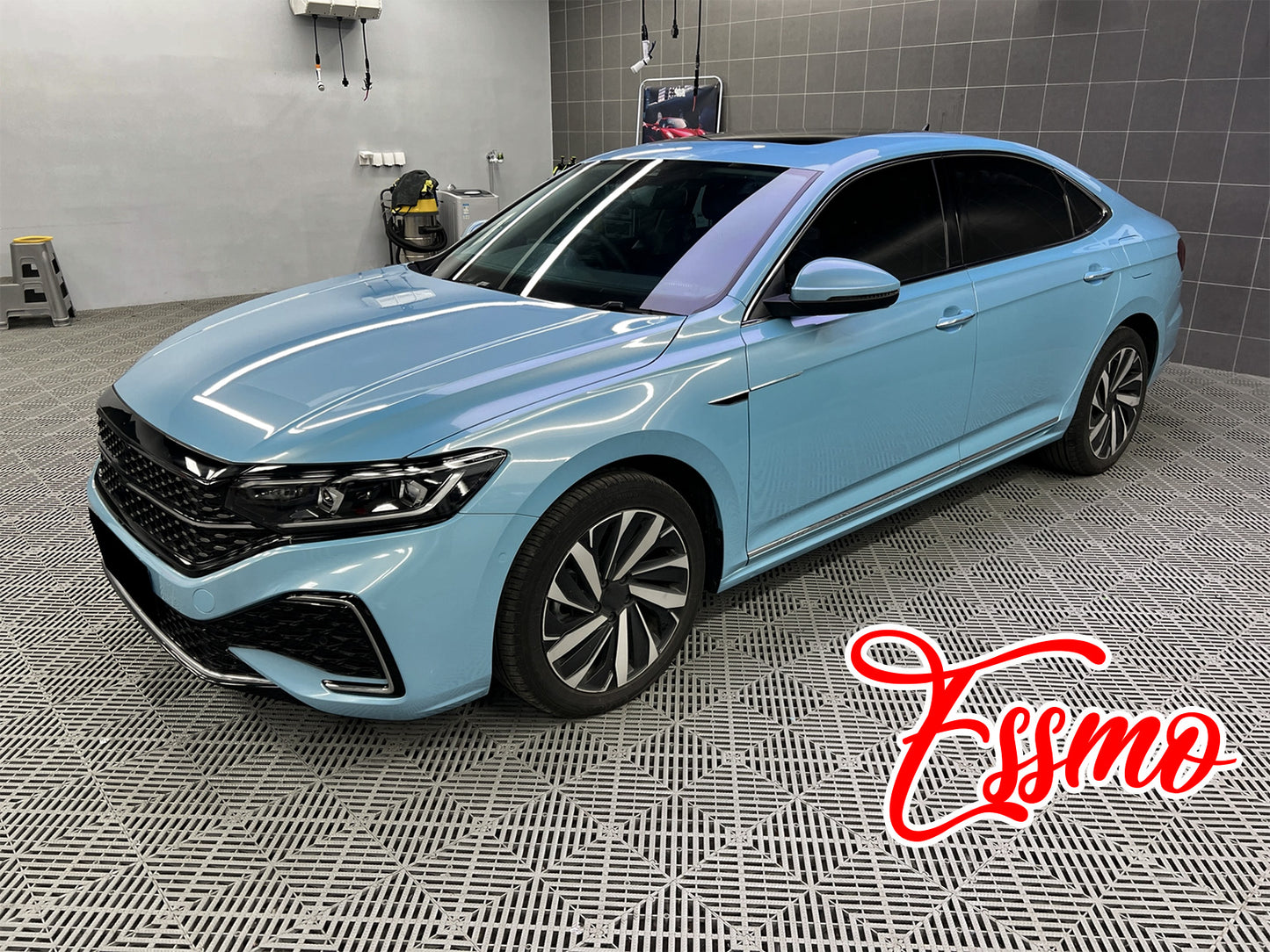 PET Super Gloss Metallic Crystal Blue Vinyl Wrap