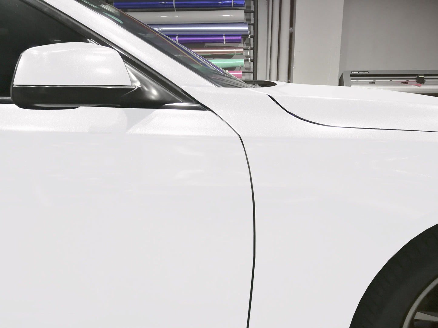 Super Gloss Metallic Sparkle White Vinyl Wrap
