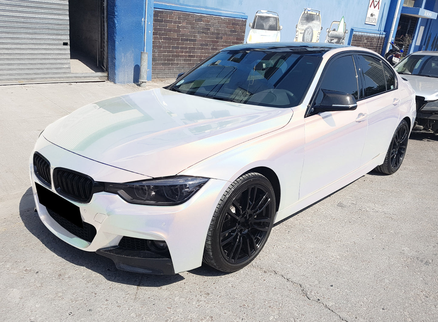 Laser Flip Gloss White Vinyl Wrap