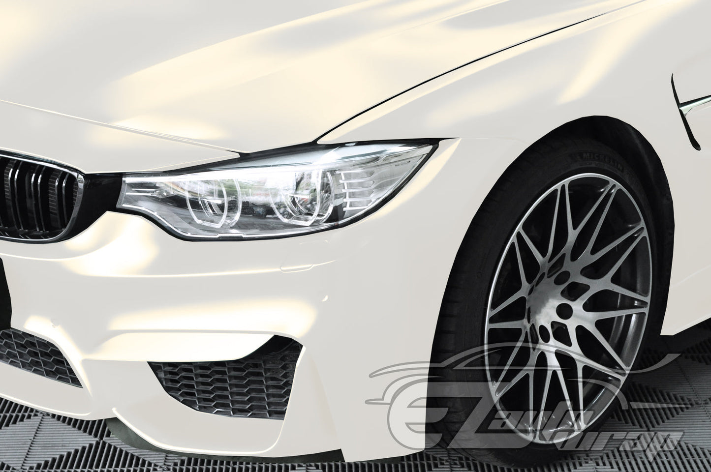 Matte Pearl White to Gold Vinyl