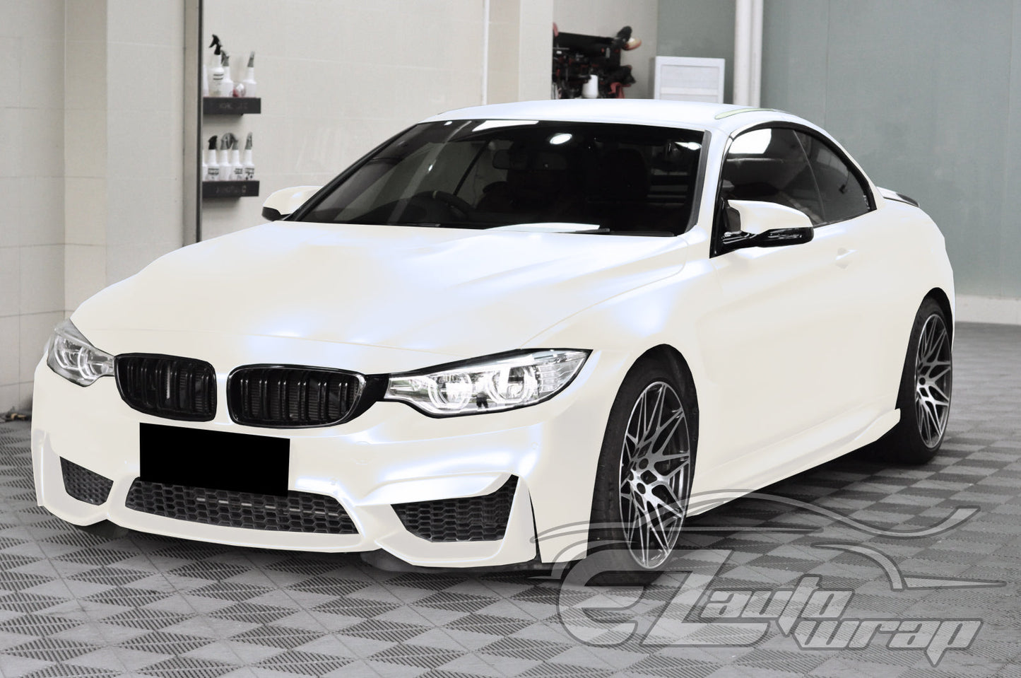 Matte Pearl White to Blue Vinyl