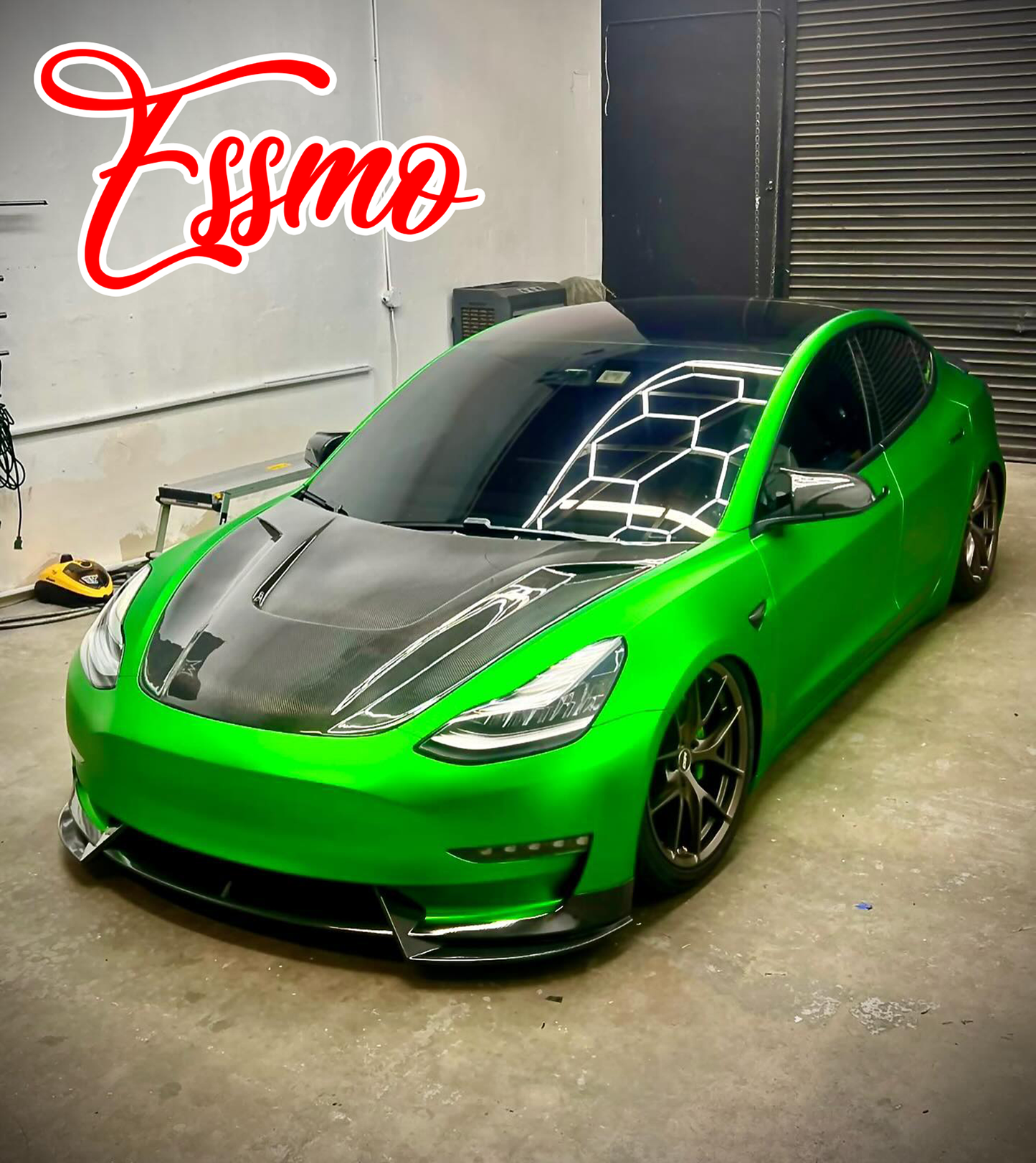 PET Romance Chrome Beast Green Vinyl Wrap