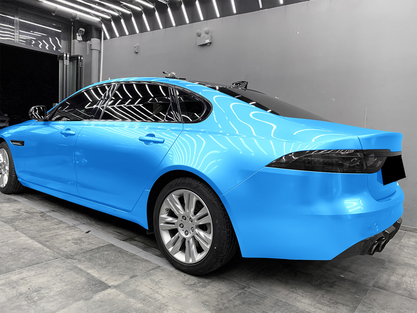 Super Gloss Metallic Ocean Blue Vinyl Wrap