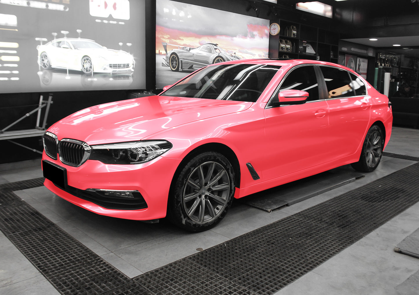Super Gloss Metallic Pink Vinyl Wrap