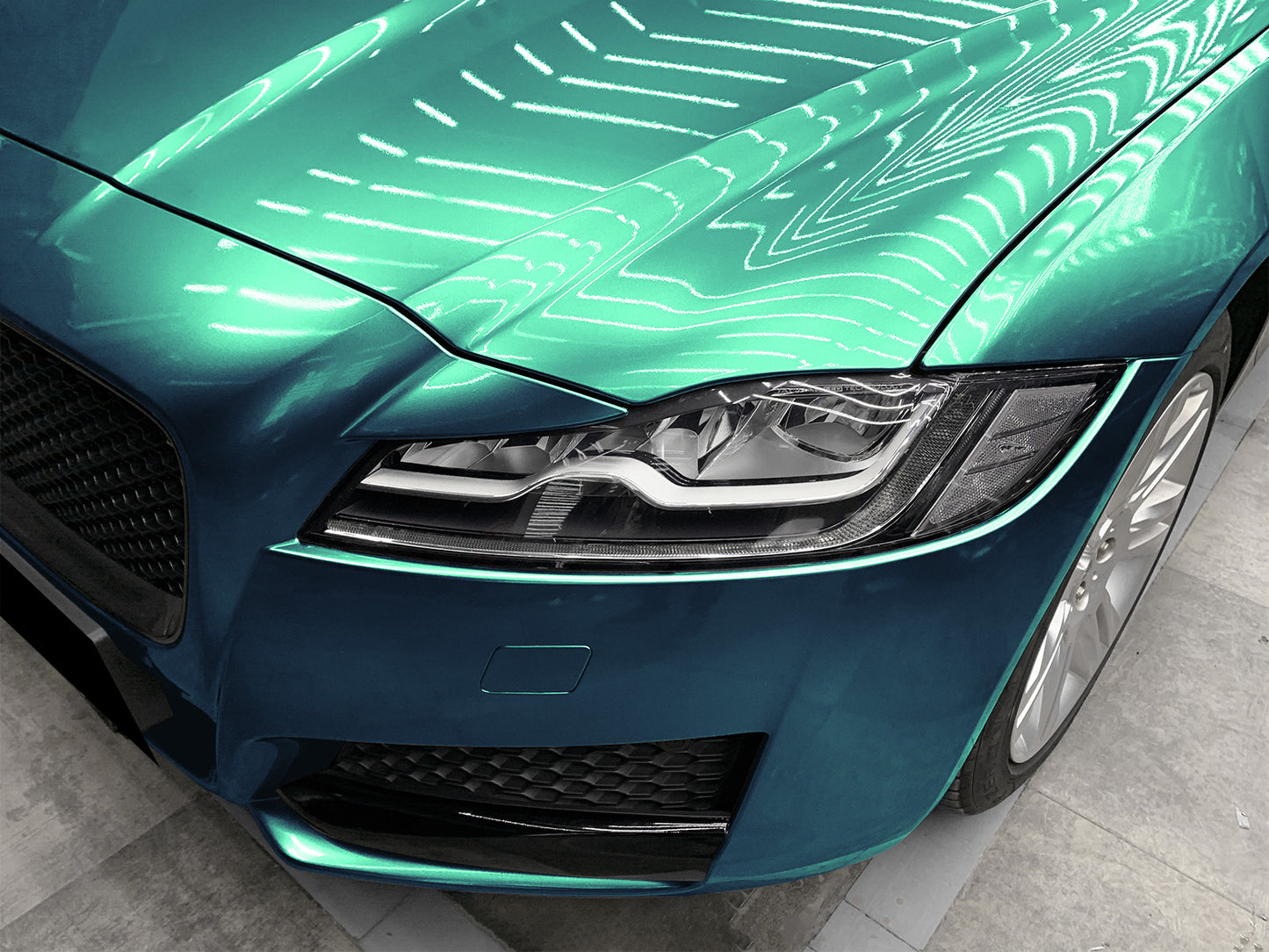 Super Gloss Metallic Peacock Green Vinyl Wrap