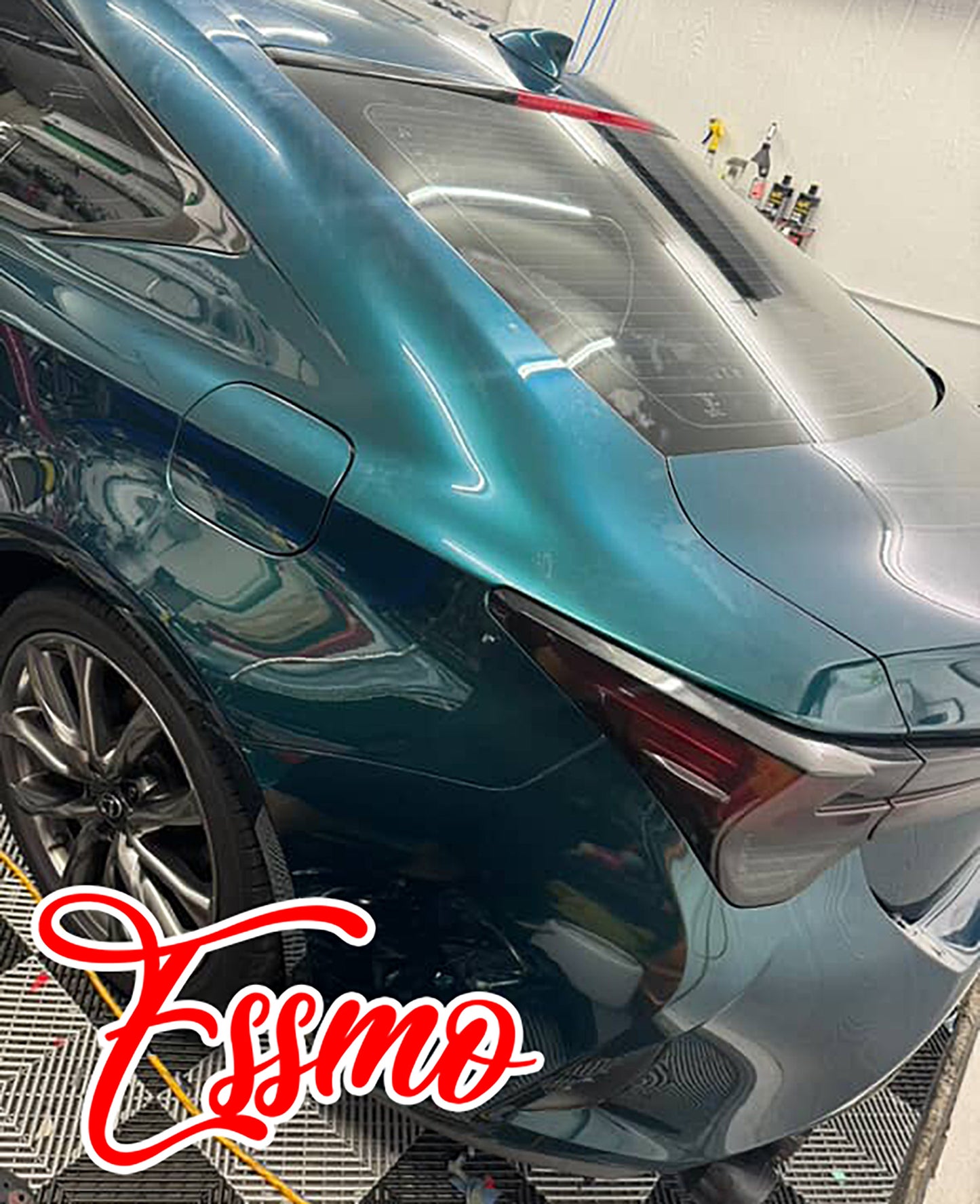 PET Super Gloss Metallic Dark British Green Vinyl Wrap